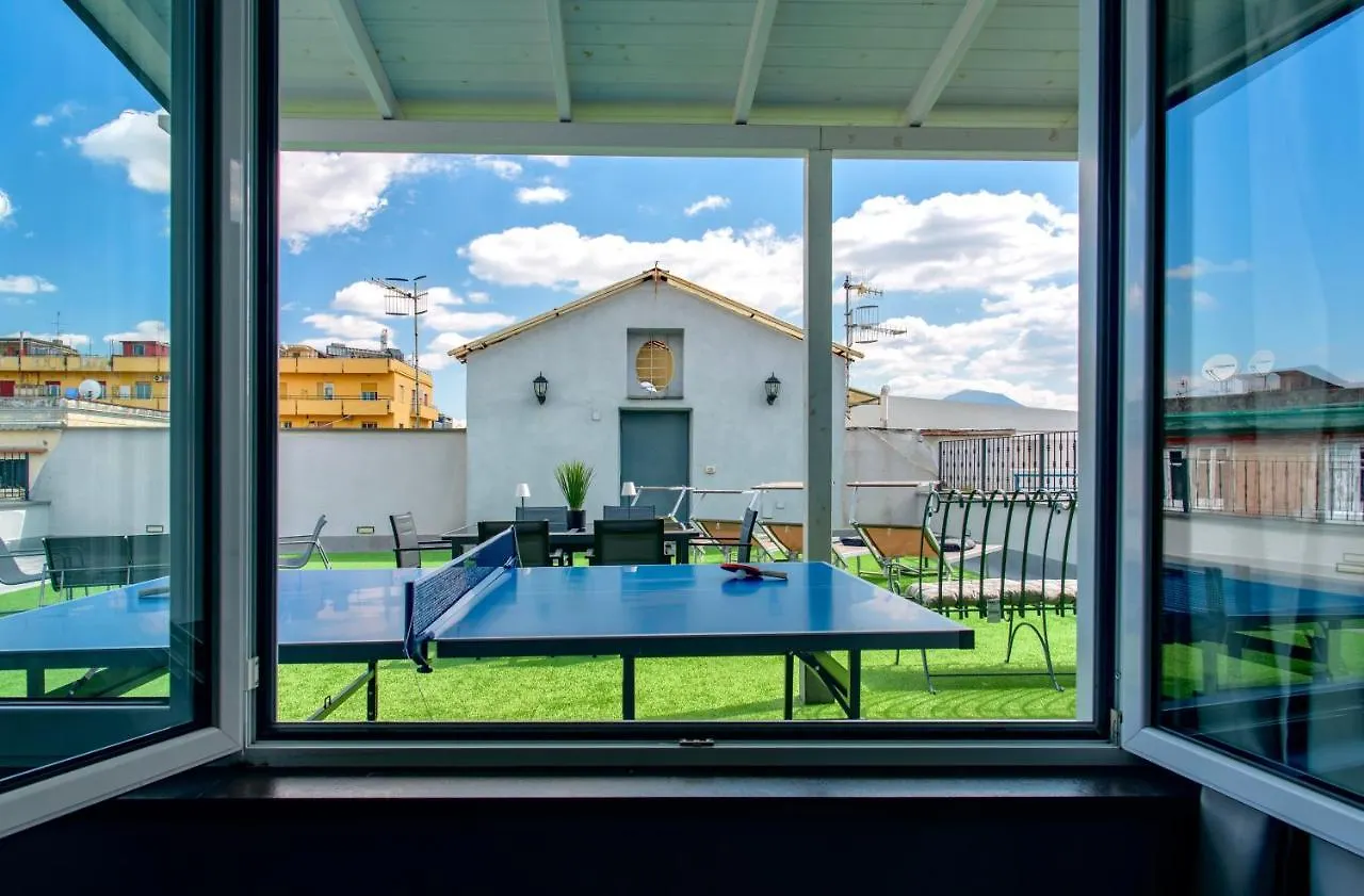 Appartement Attico Con Vista Vesuvio Piazza Garibaldi à Naples 0*,