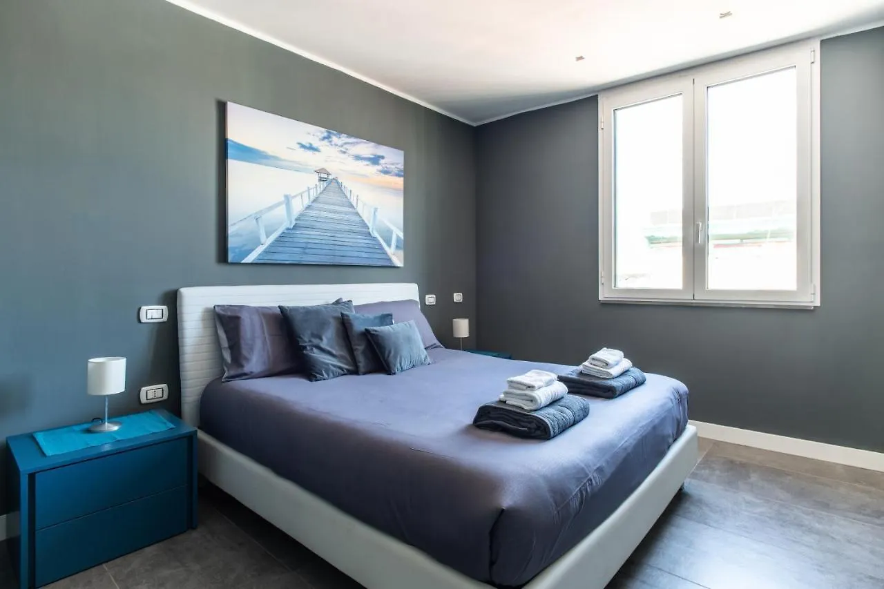 Appartement Attico Con Vista Vesuvio Piazza Garibaldi à Naples 0*,  Italie